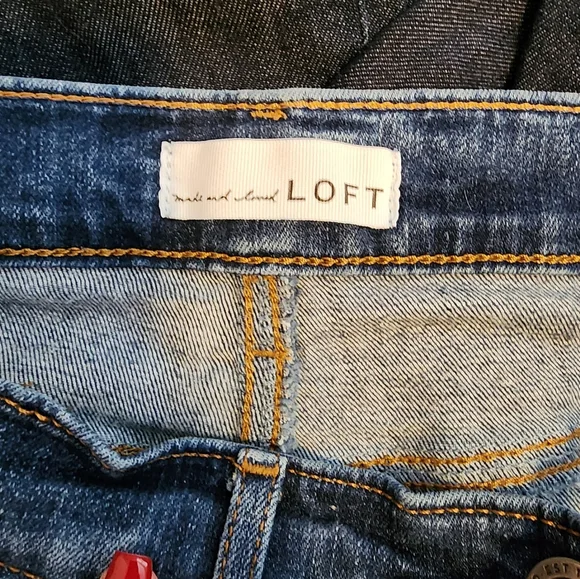 LOFT Modern Skinny Distressed Jeans - Picture 2 of 3